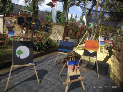 Pameran seni rupa SMAN 1 Lembar