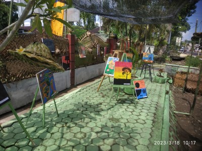 Pameran seni rupa SMAN 1 Lembar